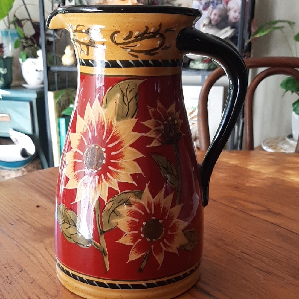 Pier1 Sunflower Pitcher